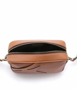 GOLDEN GOOSE Pochette Star Cuir Caramel -jerome dreyfuss shop unnamed file 1065