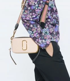 MARC JACOBS Sac The Snapshot Cuir Rose -jerome dreyfuss shop unnamed file 1108