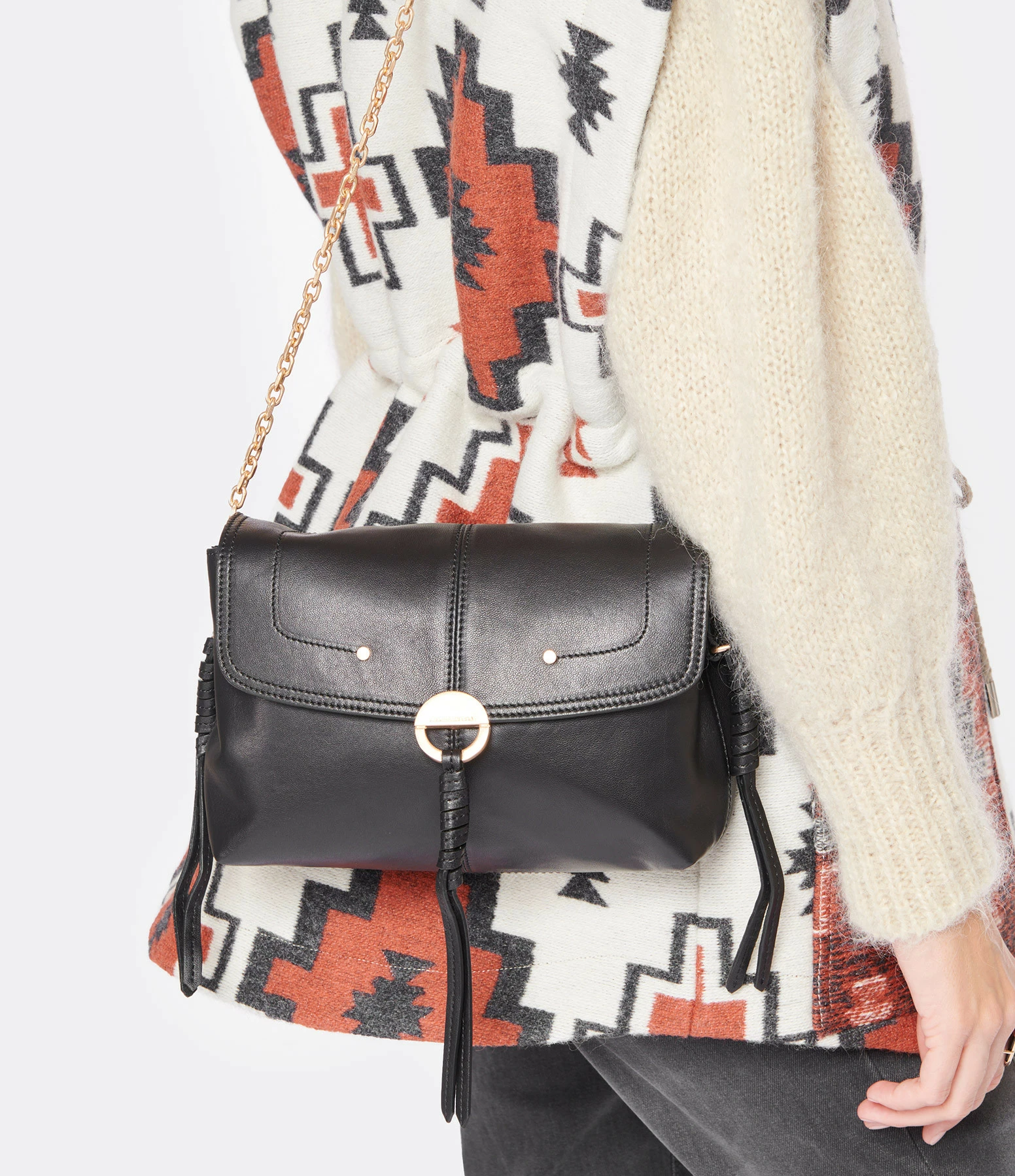 VANESSA BRUNO Sac Clutch Cuir Agneau Noir 7 VANESSA BRUNO Sac Clutch Cuir Agneau Noir – Image 5