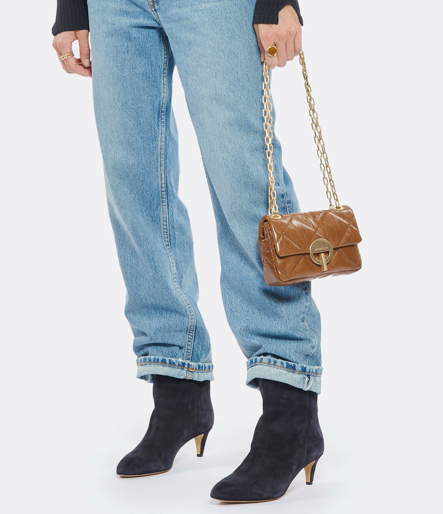 VANESSA BRUNO Sac Nano Moon Cuir Vachette Havane 7 VANESSA BRUNO Sac Nano Moon Cuir Vachette Havane – Image 5