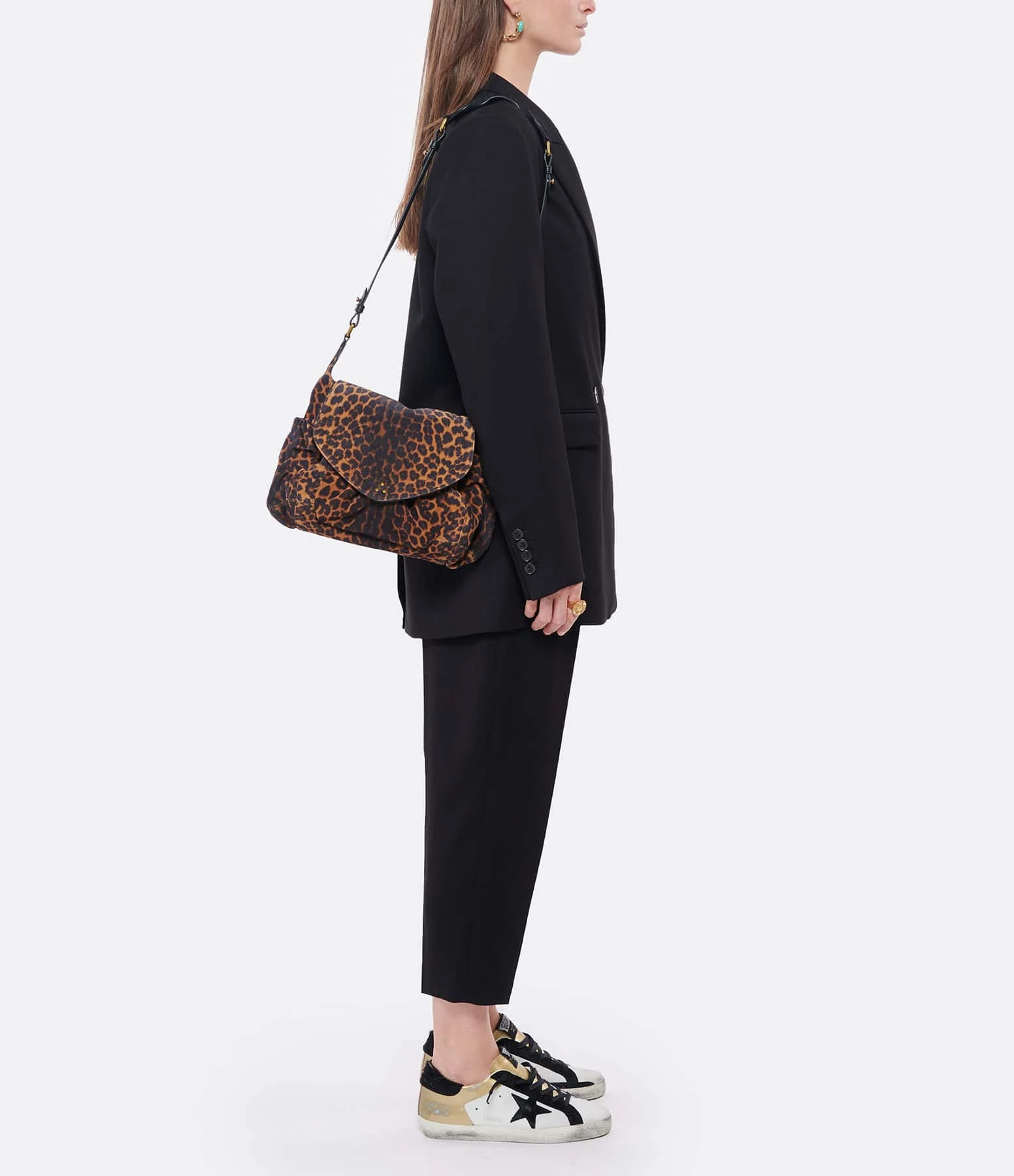 JEROME DREYFUSS Sac Helmut M Cuir Suédé Léopard 7 JEROME DREYFUSS Sac Helmut M Cuir Suédé Léopard – Image 5