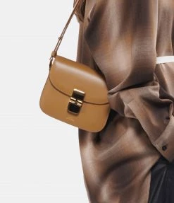 A.P.C. Sac Grace Mini Cuir Lisse Camel -jerome dreyfuss shop unnamed file 2340