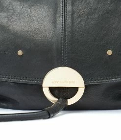 VANESSA BRUNO Sac Crossbody GM Cuir Agneau Noir 11 VANESSA BRUNO Sac Crossbody GM Cuir Agneau Noir -jerome dreyfuss shop unnamed file 2671