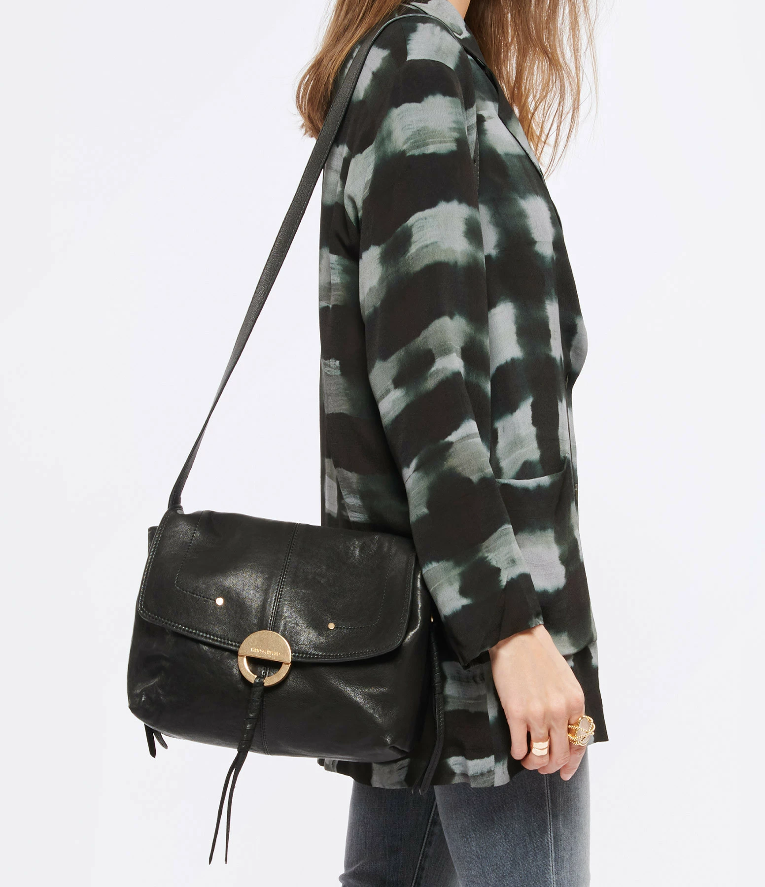 VANESSA BRUNO Sac Crossbody GM Cuir Agneau Noir 7 VANESSA BRUNO Sac Crossbody GM Cuir Agneau Noir – Image 5