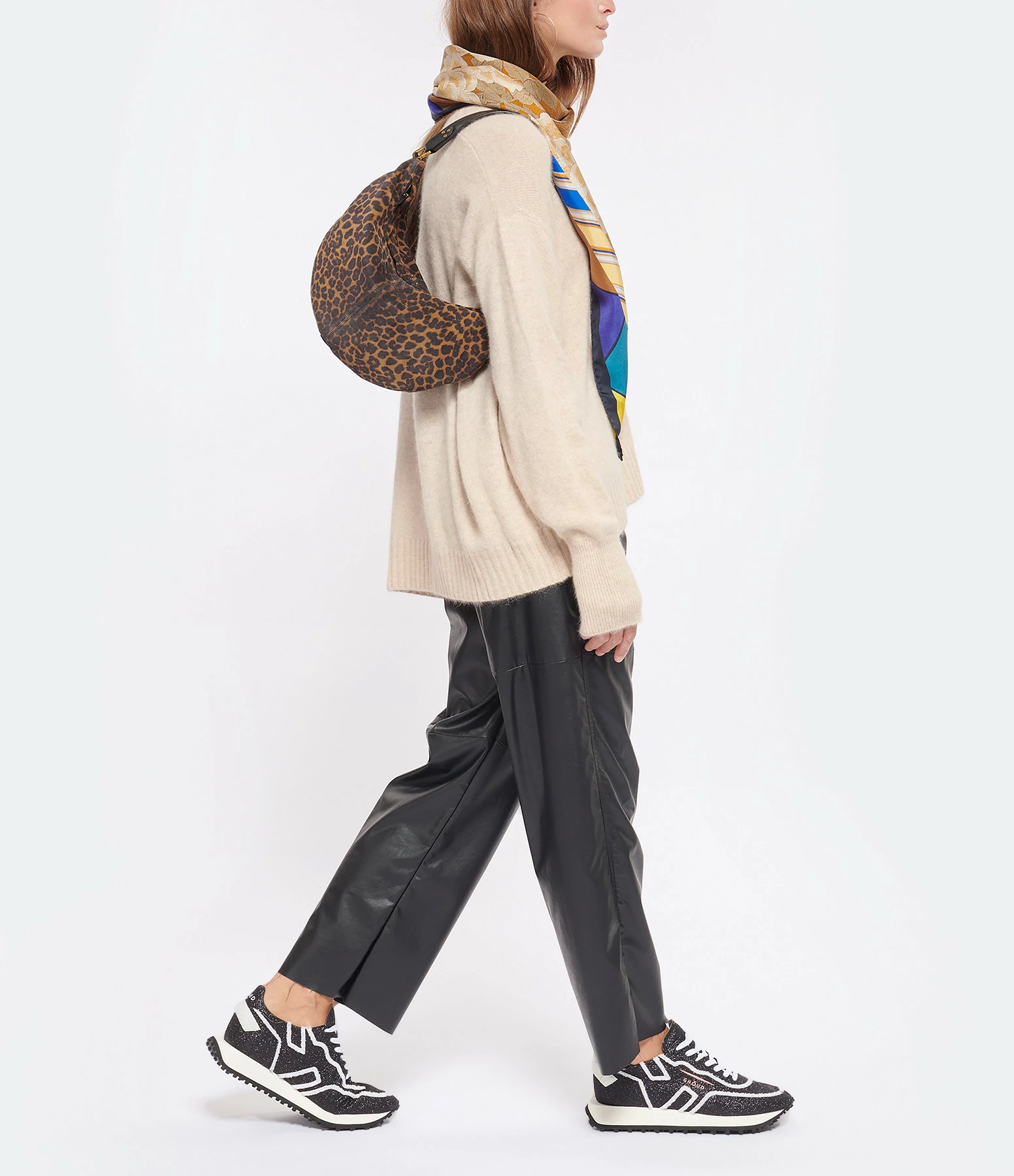 JEROME DREYFUSS Sac Paul Lune Cuir Suédé Léopard 9 JEROME DREYFUSS Sac Paul Lune Cuir Suédé Léopard – Image 7