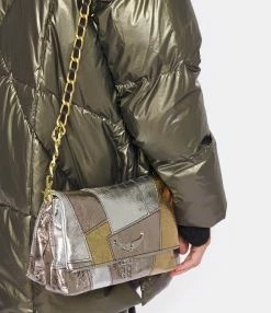 ZADIG & VOLTAIRE Sac Rocky Vintage Metal Patchwork Cuir Argenté 16 ZADIG & VOLTAIRE Sac Rocky Vintage Metal Patchwork Cuir Argenté -jerome dreyfuss shop unnamed file 769