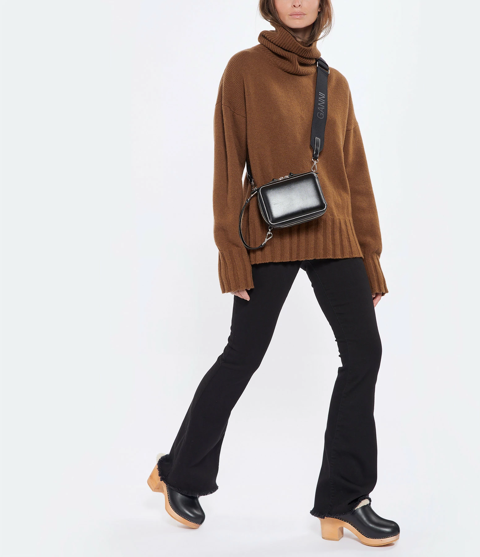 GANNI Sac Zip Noir 10 GANNI Sac Zip Noir – Image 8